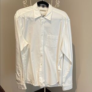 Burberry Men’s White Dress Shirt with Pointed Collar